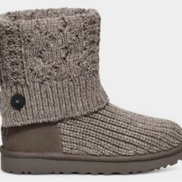 UGG Classic Cardi cabled knit boots burnt cedar - Picture 10 of 12
